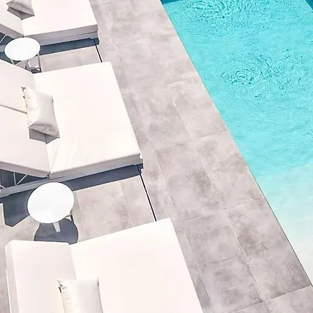 Hotell Infinity - By Apricus Holidays